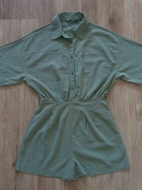 Zara Short Sleeve Romper Womens S Sage Green Cotton Blend